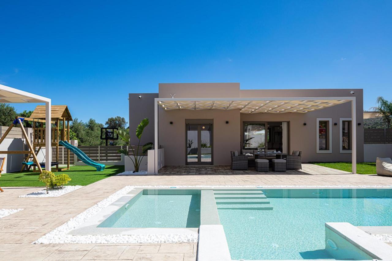 Koin Villa Sunset, With Heated Pool & Whirlpool, By Thinkvilla Perama  Buitenkant foto
