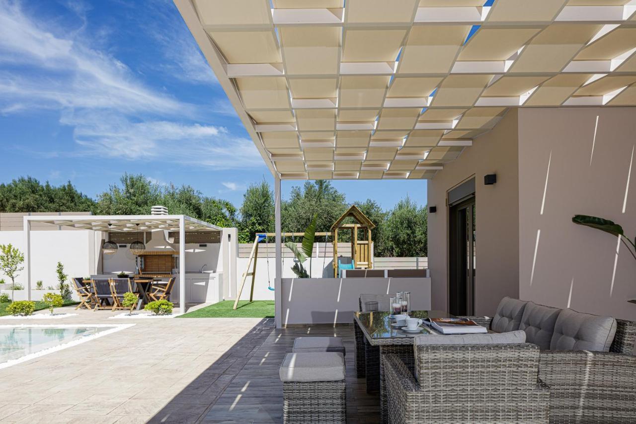 Koin Villa Sunset, With Heated Pool & Whirlpool, By Thinkvilla Perama  Buitenkant foto