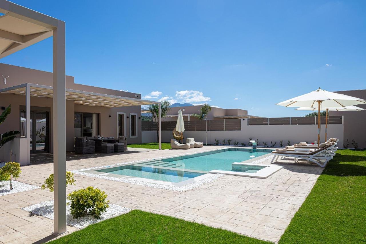 Koin Villa Sunset, With Heated Pool & Whirlpool, By Thinkvilla Perama  Buitenkant foto